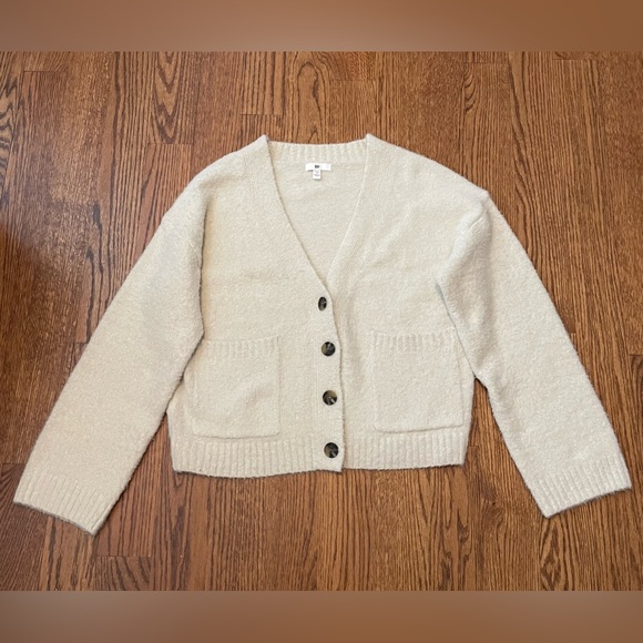 BP Cream Off-White Fuzzy Button Up Cottagecore Cozy Cardigan Size SMALL Feminine - Picture 2 of 6
